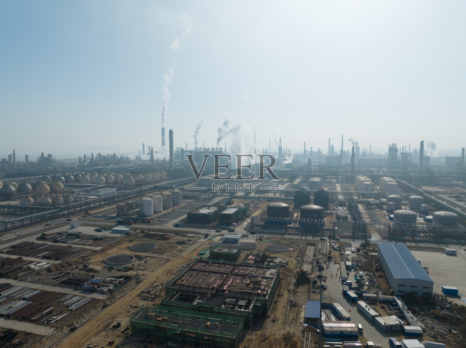工业设施、精炼厂照片摄影图片