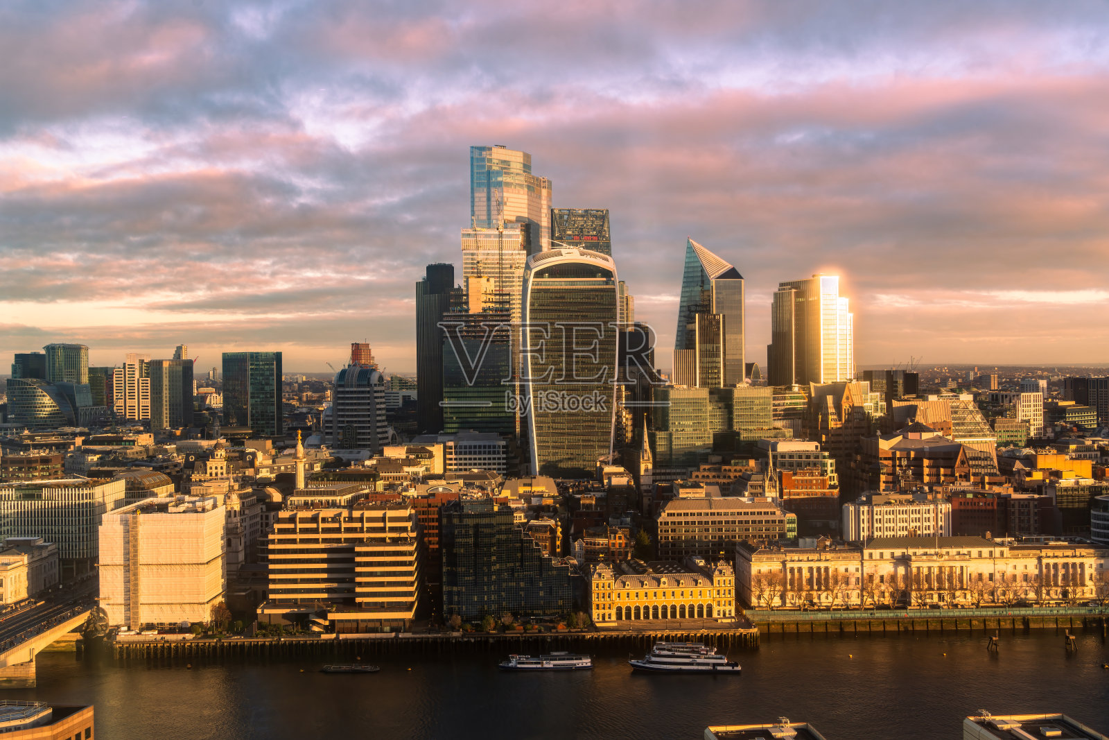 日出时的伦敦市景照片摄影图片