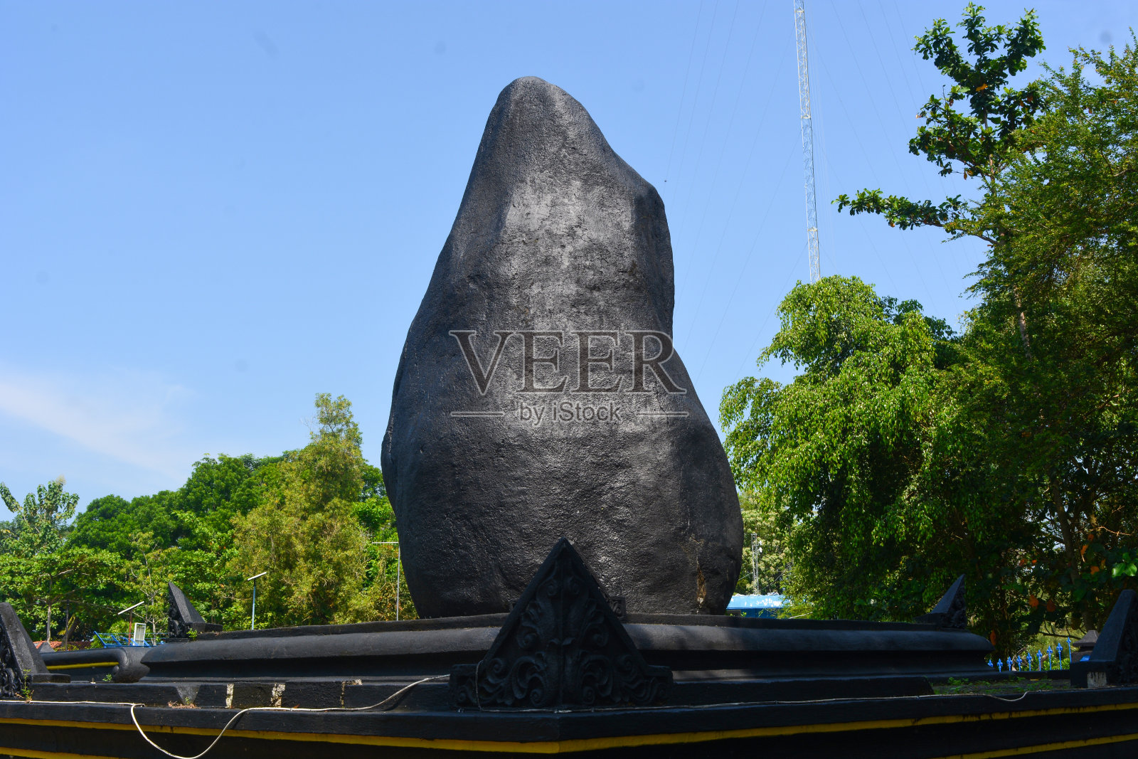 石碑是某地区的历史遗产地照片摄影图片