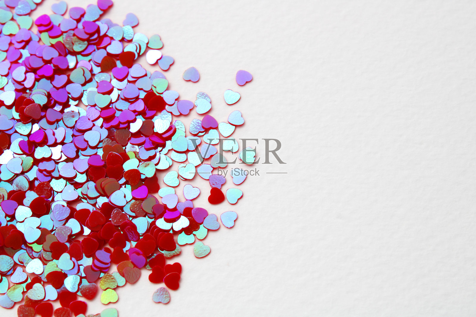 背景与小品红心照片摄影图片