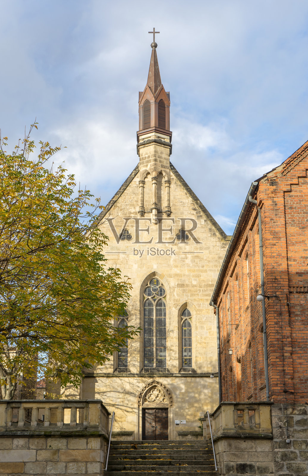 奎德林堡圣玛蒂尔德的新哥特式教堂照片摄影图片