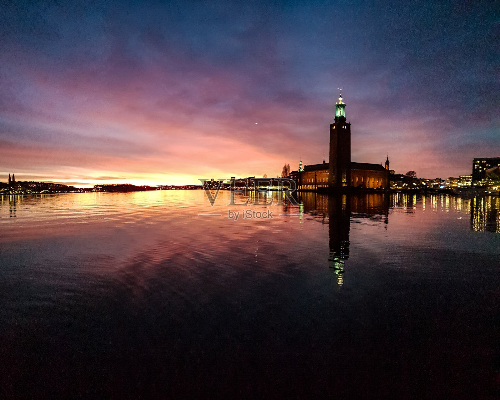 日落在斯德哥尔摩瑞典斯堪的纳维亚欧洲照片摄影图片