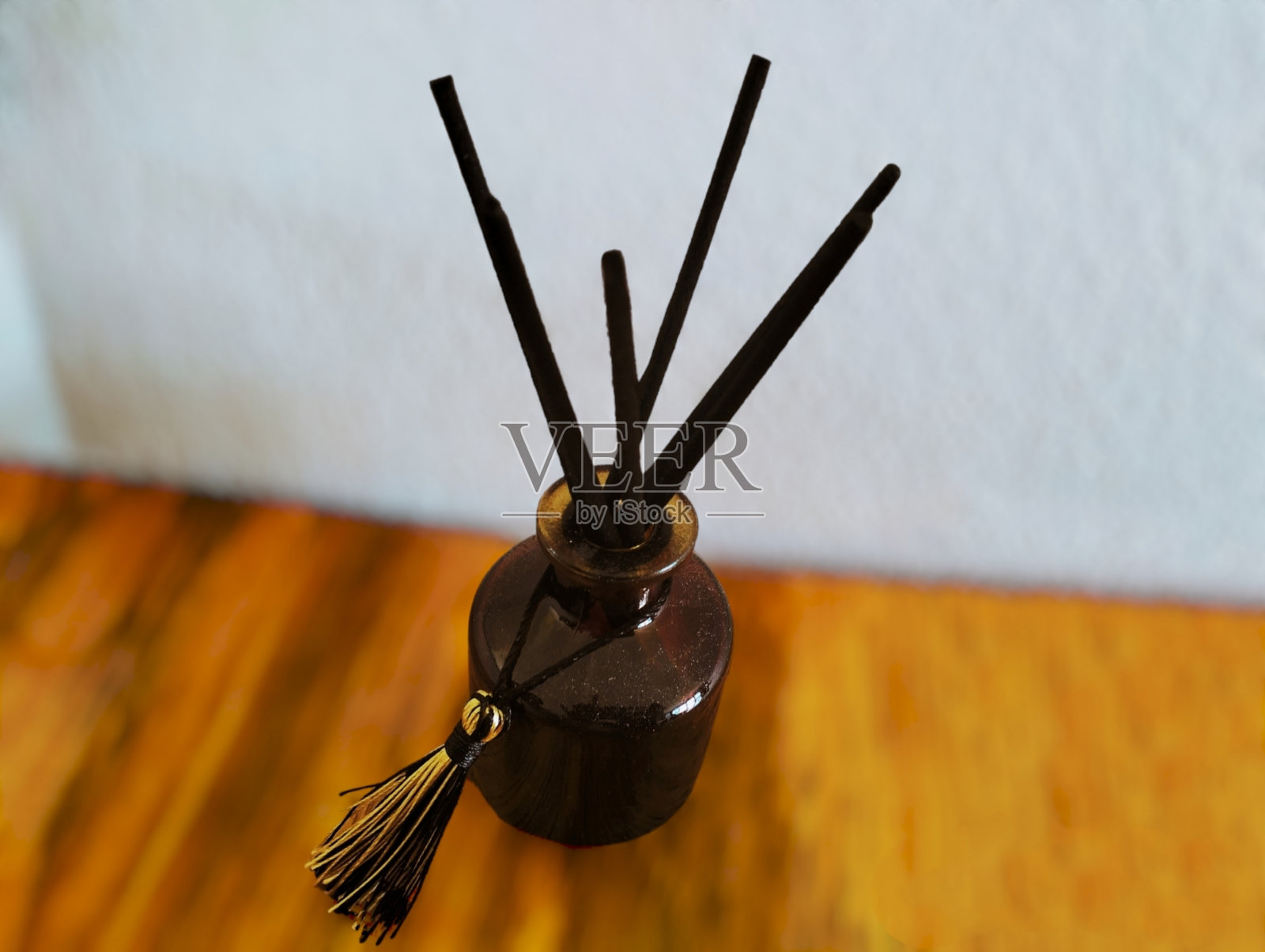 黑色驱蚊香照片摄影图片