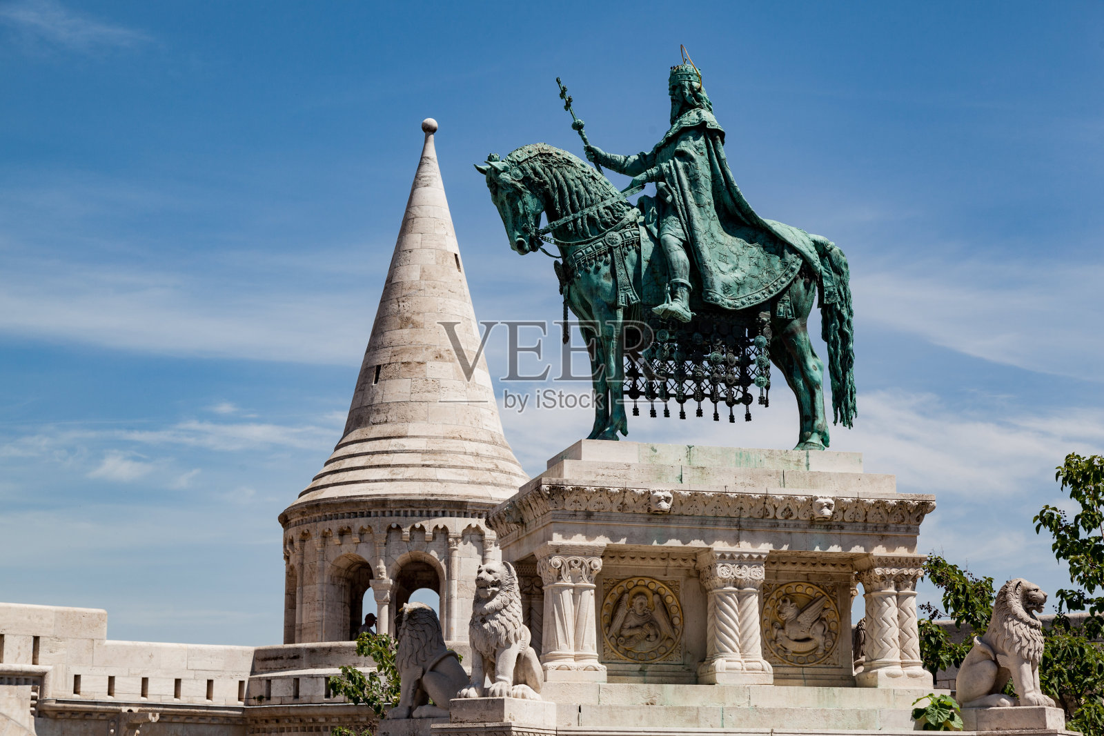 布达佩斯圣斯蒂芬一世雕像照片摄影图片