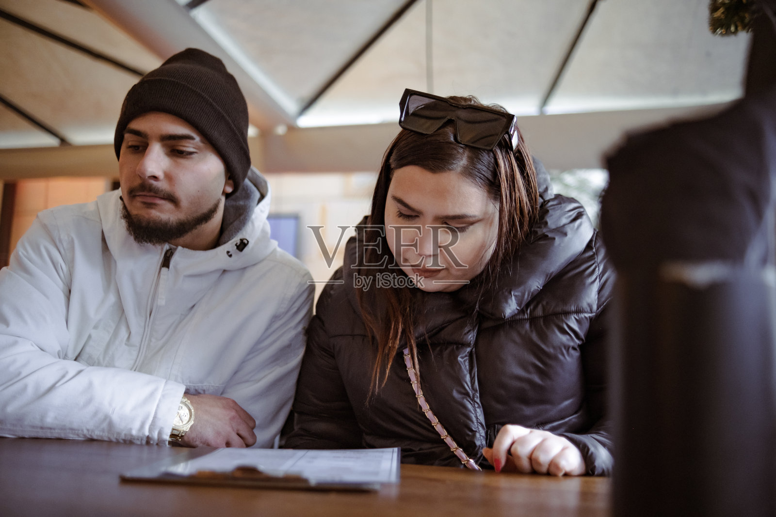 我们应该选择哪种拉面?照片摄影图片