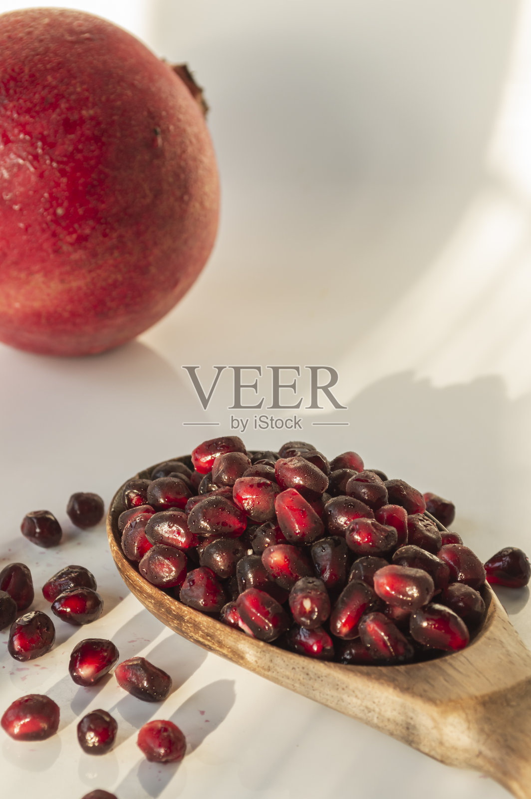 美丽鲜红的石榴籽照片摄影图片