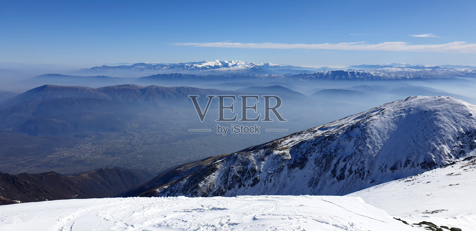 大自然的威严:徒步旅行和山地冒险照片摄影图片