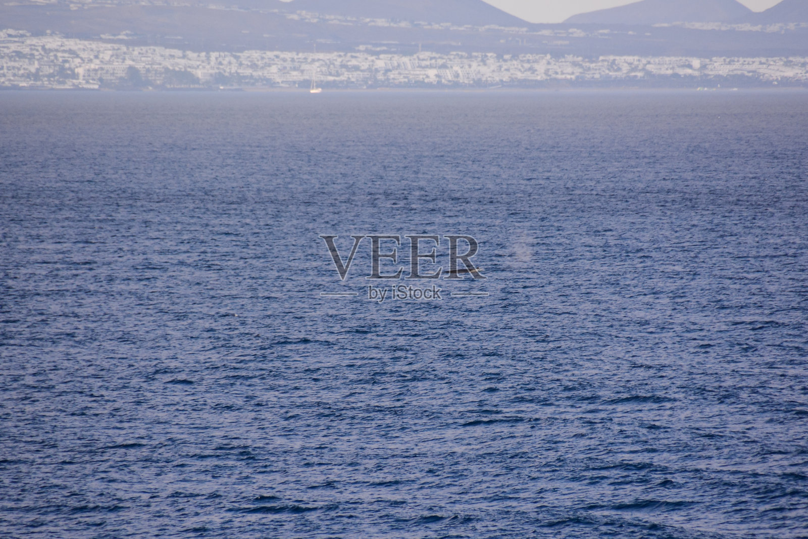 日落时的彩云照片摄影图片