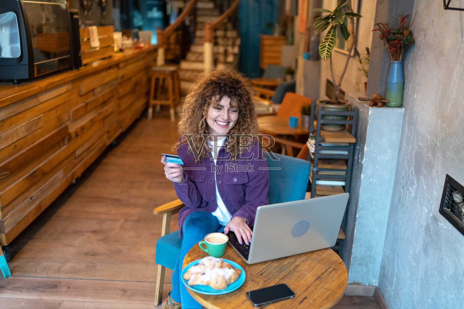 网上购物照片摄影图片