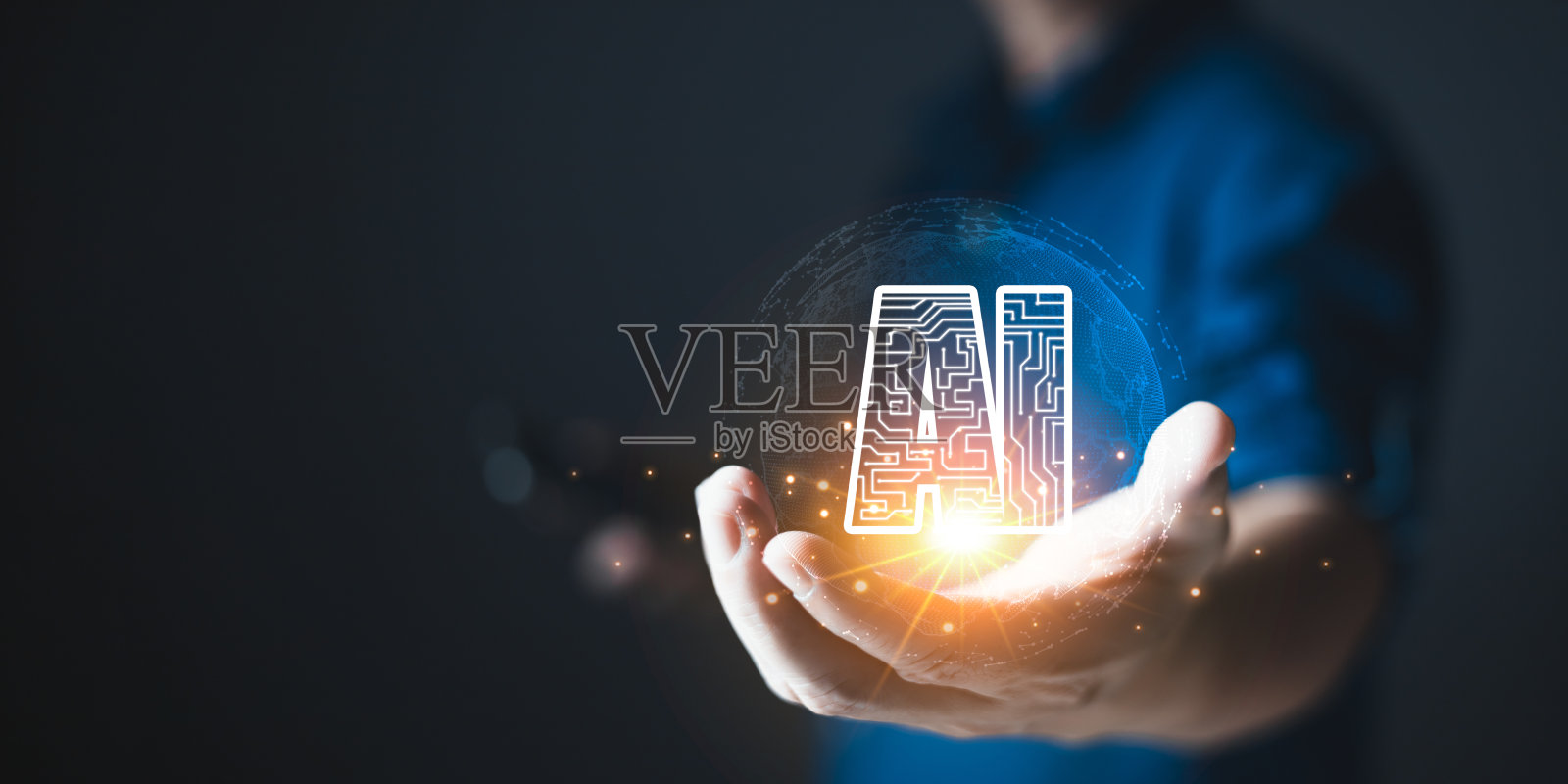 数字人工智能(AI)技术颠覆概念。男人用智能手机命令提示Ai聊天。大数据存储。创新技术机器学习业务支持。照片摄影图片