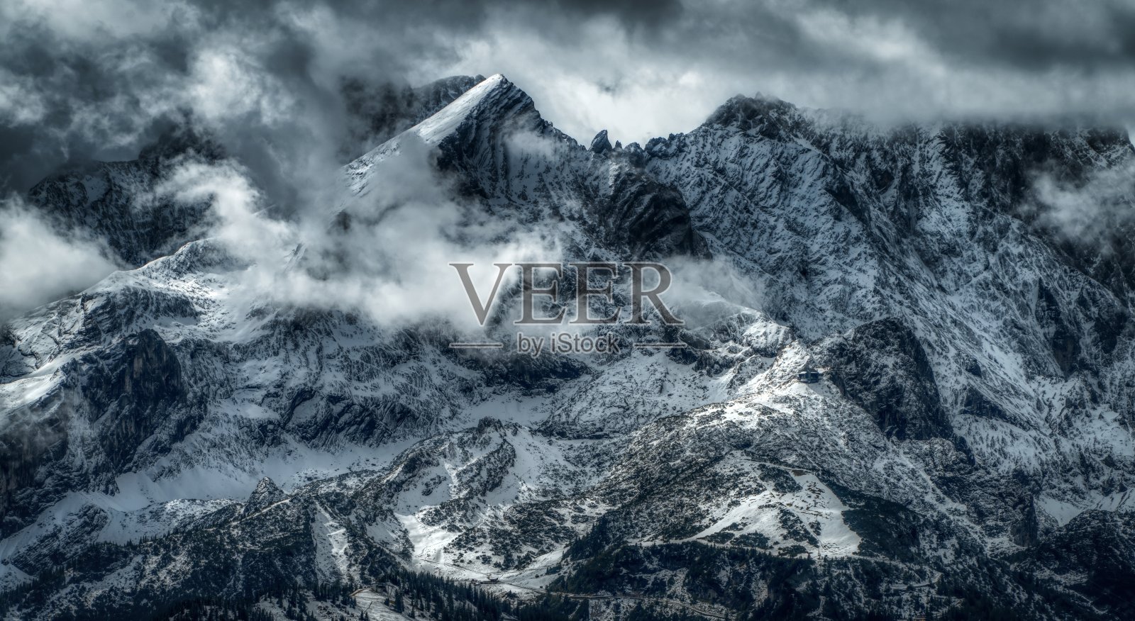 韦特施泰因堡的景色照片摄影图片