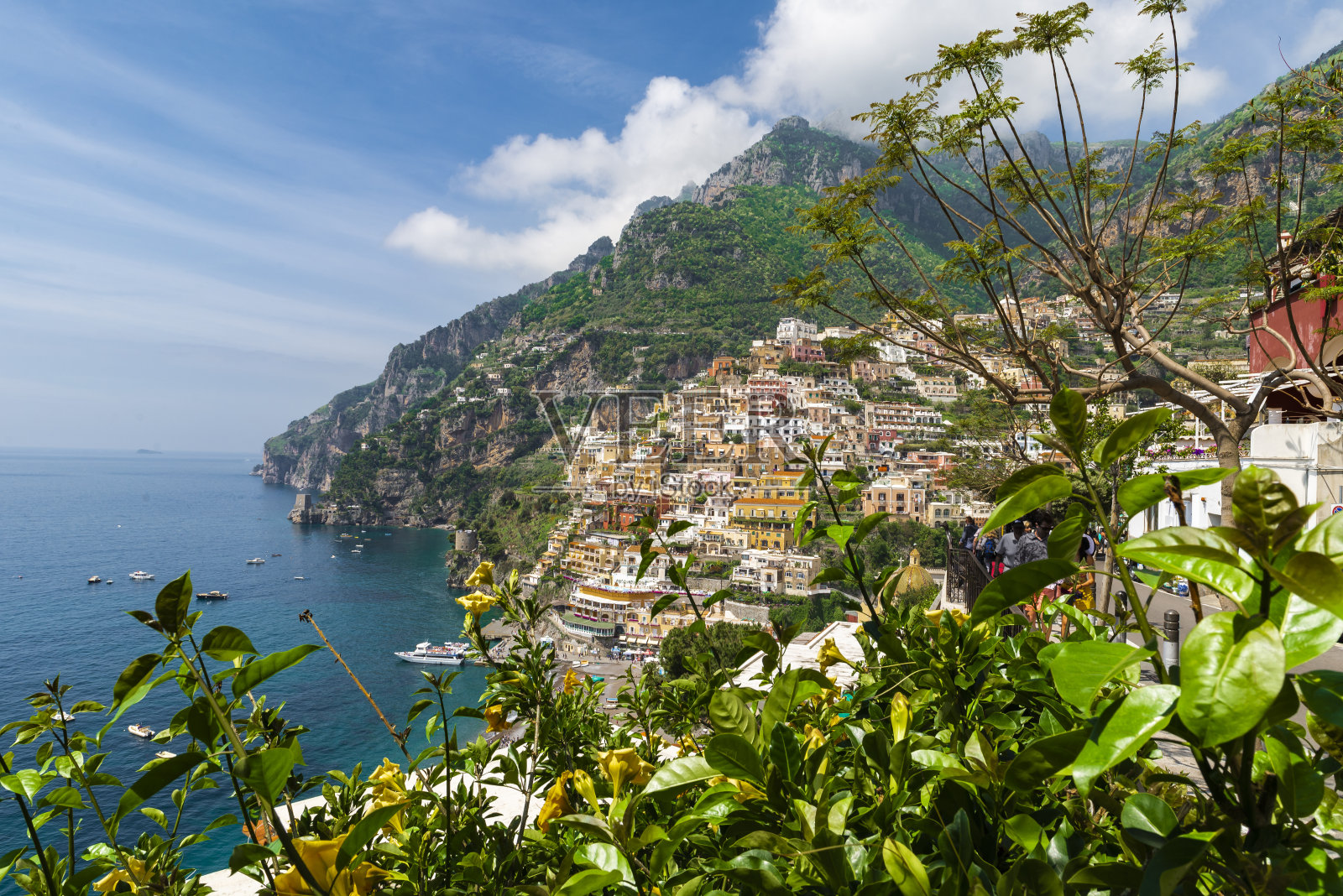 波西塔诺市,位于意大利阿马尔菲海岸照片摄影图片
