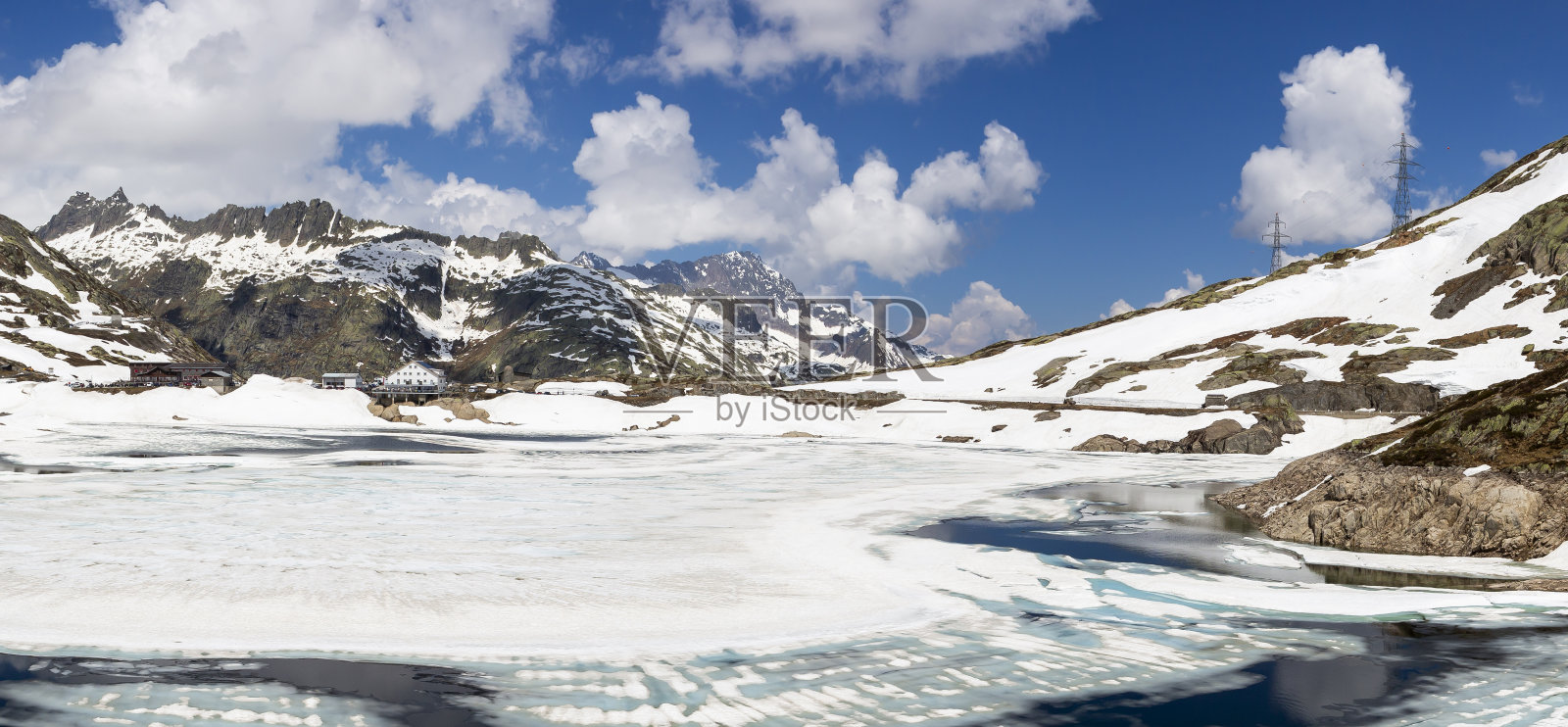 瑞士格里姆塞尔山口的Totesee或Totensee照片摄影图片