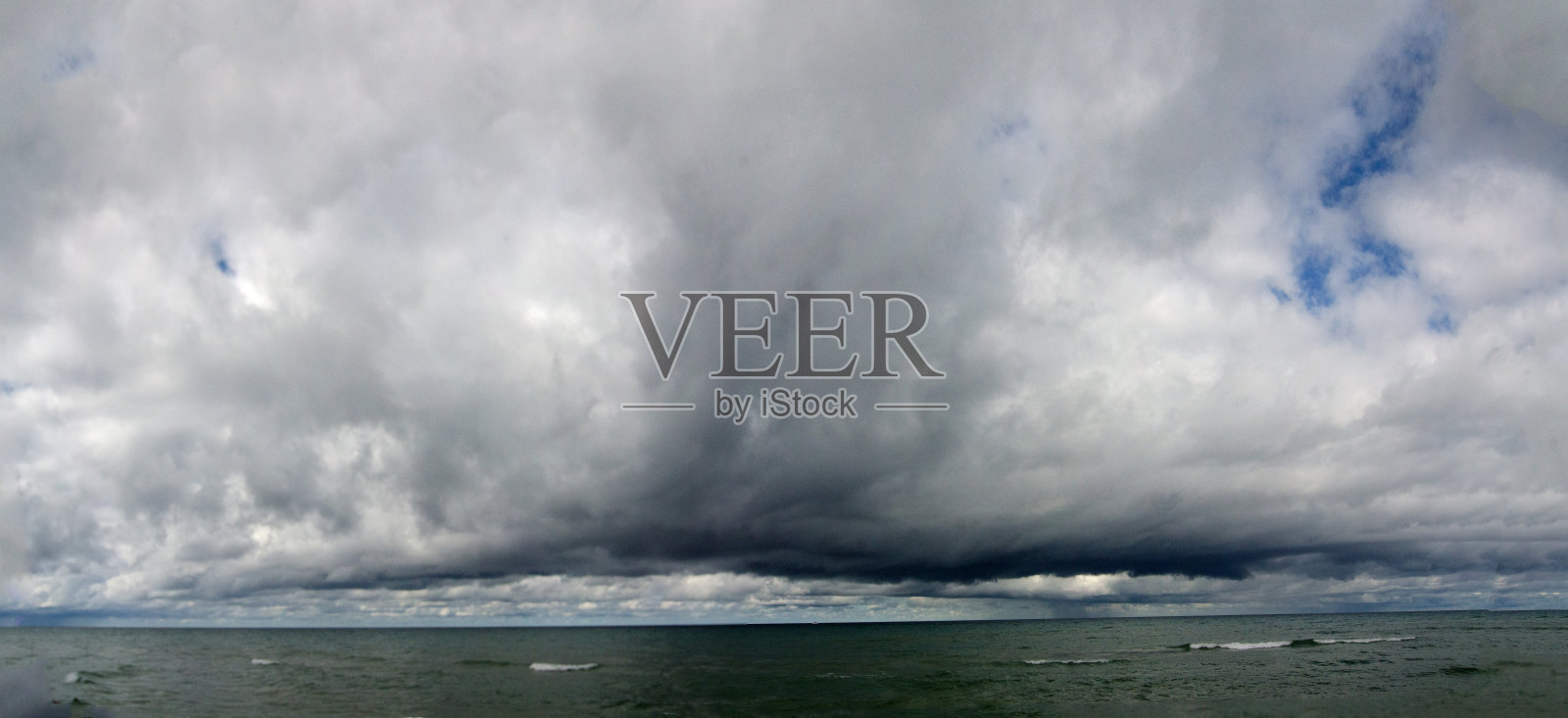 卢丁顿SP -风暴云在大貂全景照片摄影图片