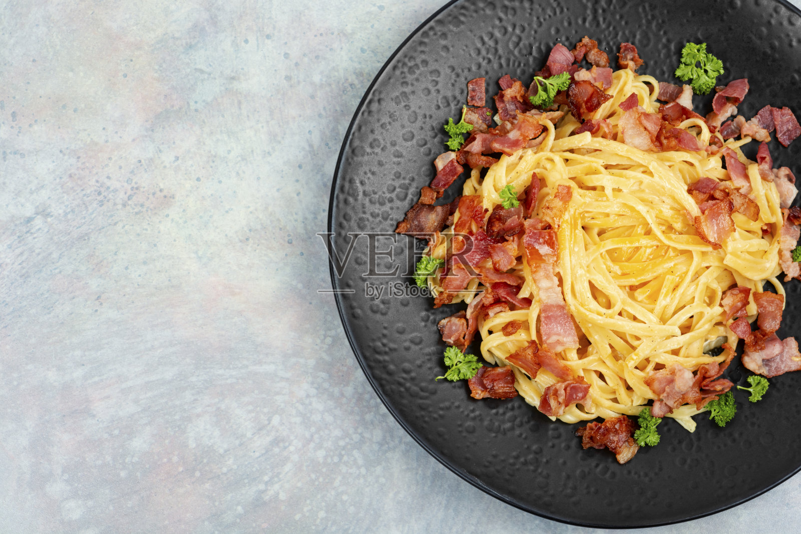 意大利传统的意大利面。照片摄影图片