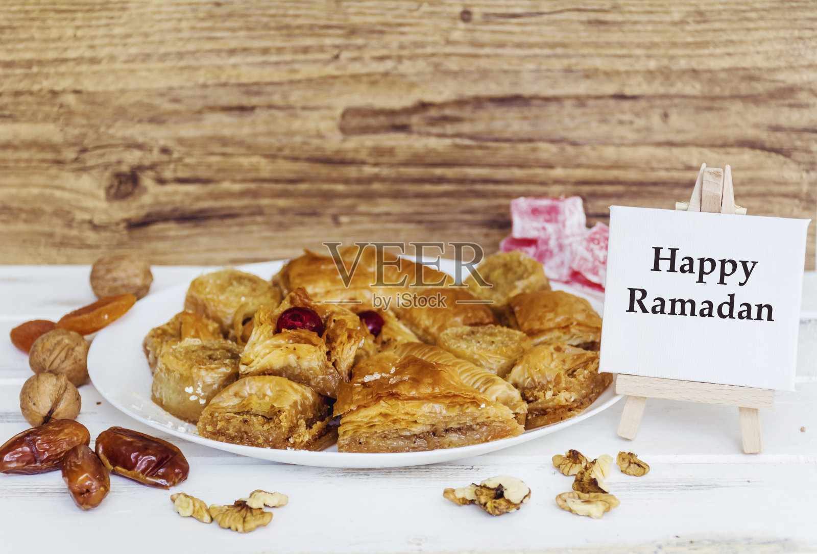 土耳其果仁蜜饼照片摄影图片