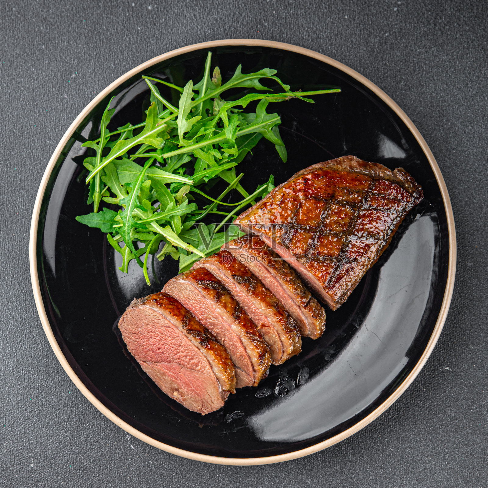鸭胸炒肉第二道菜肉家禽美味新鲜健康饮食烹饪开胃菜餐食品小吃桌上照片摄影图片