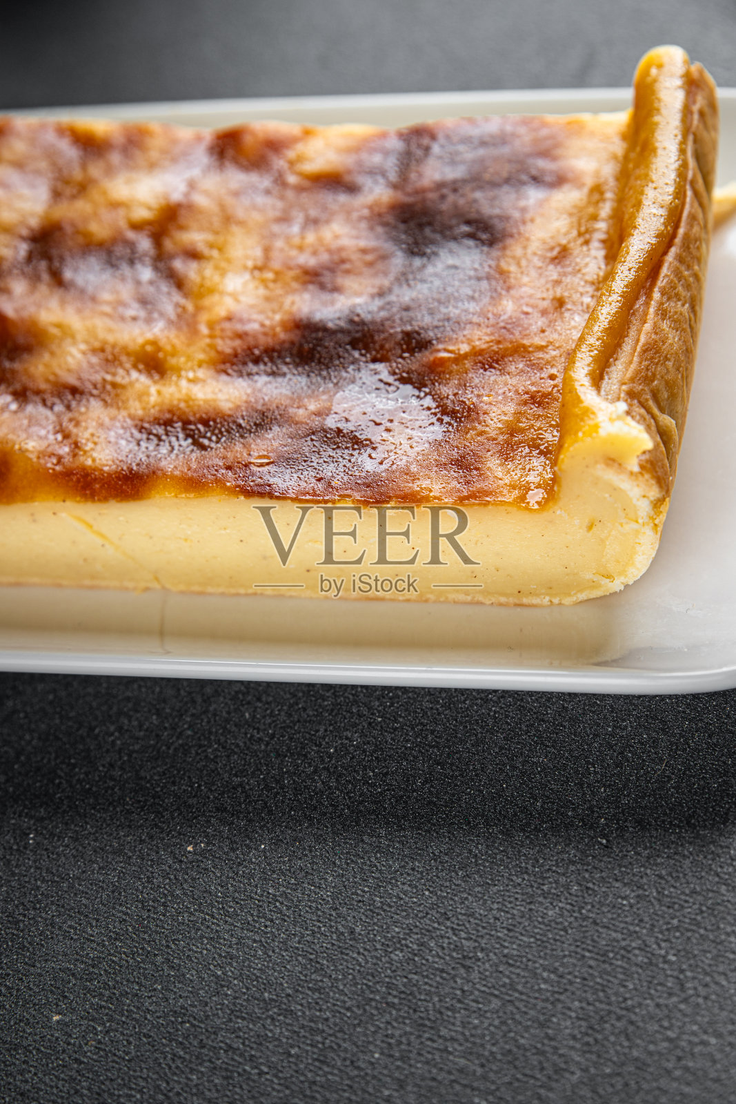 果馅饼、甜点、烤蛋、奶油、酥饼、生面团、美味鲜食、烹饪开胃餐食品照片摄影图片