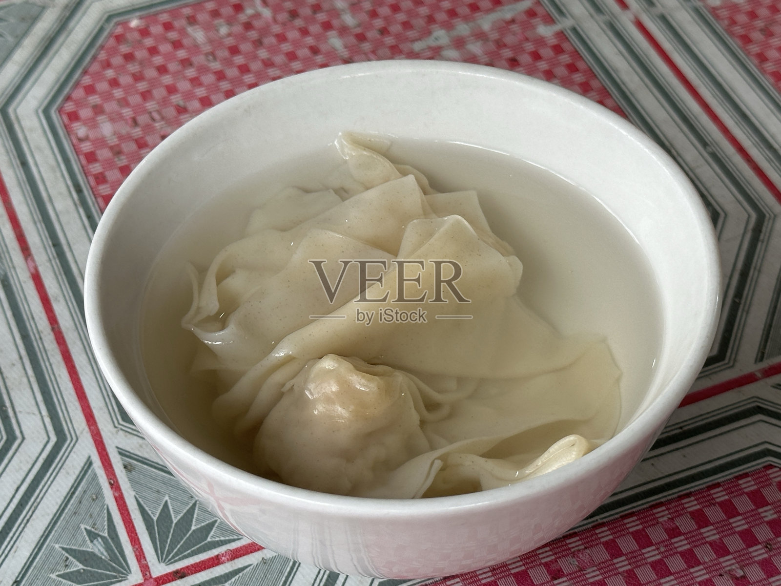 水煮饺子/水饺照片摄影图片