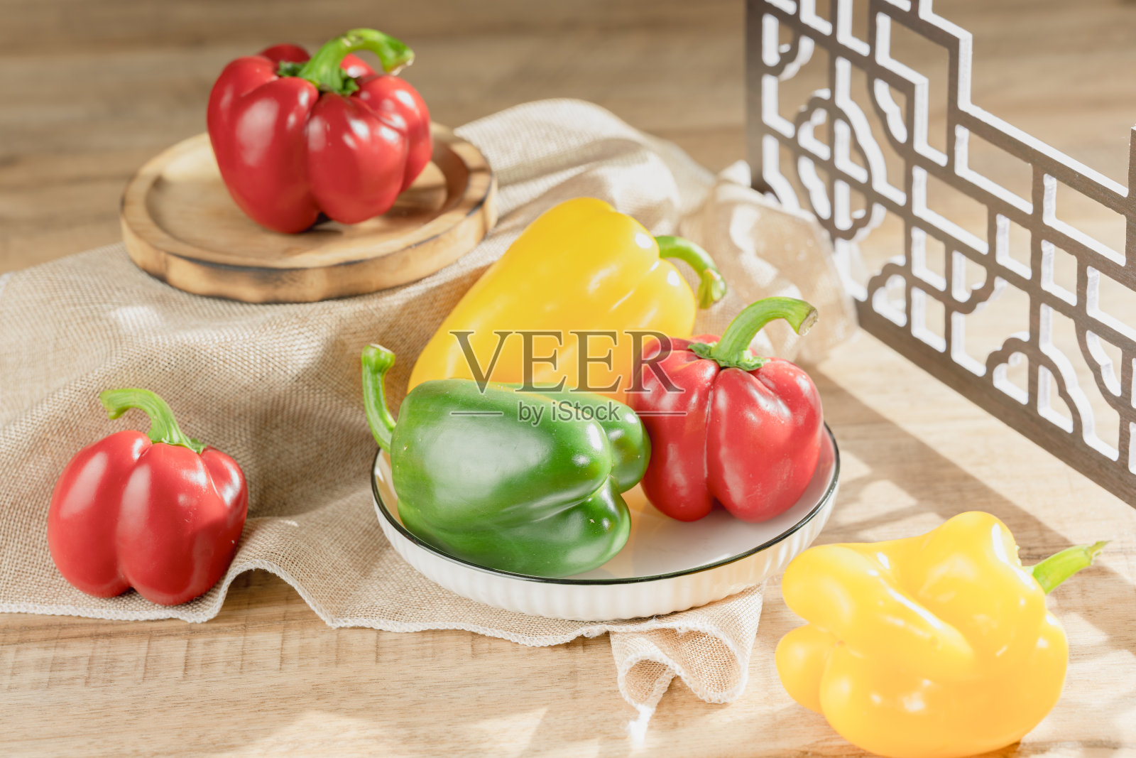 色彩斑斓的胡椒照片摄影图片