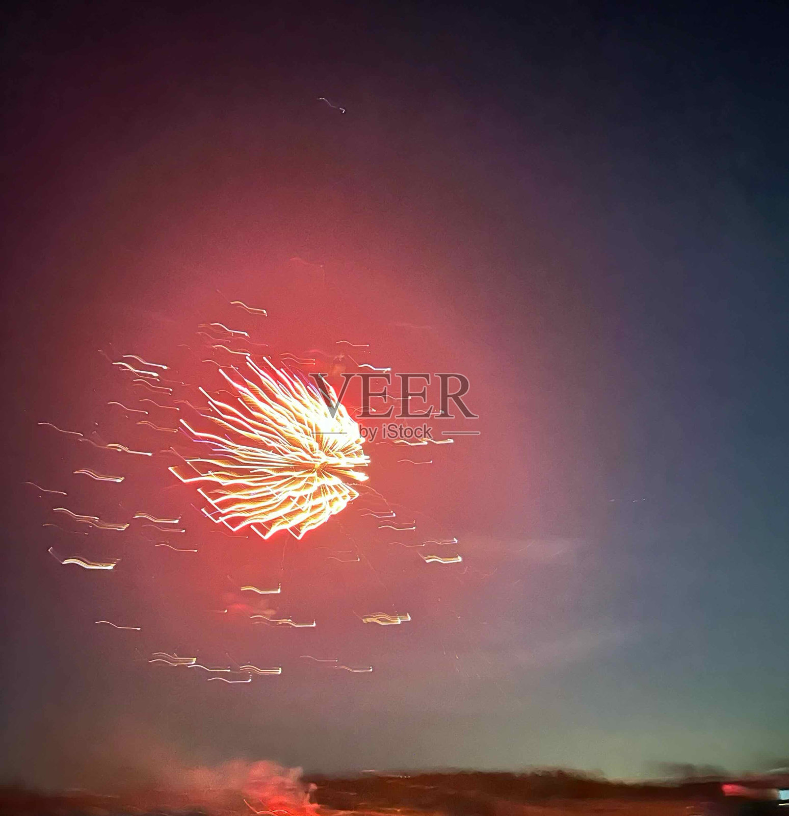 家乡的烟火照片摄影图片