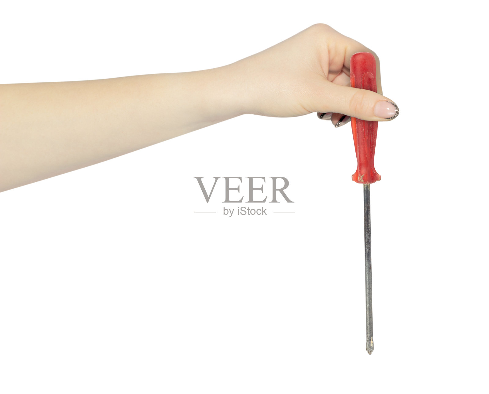 扔掉螺丝刀,把旧螺丝刀放在手里的垃圾桶前,概念是不要扔掉旧工具照片摄影图片