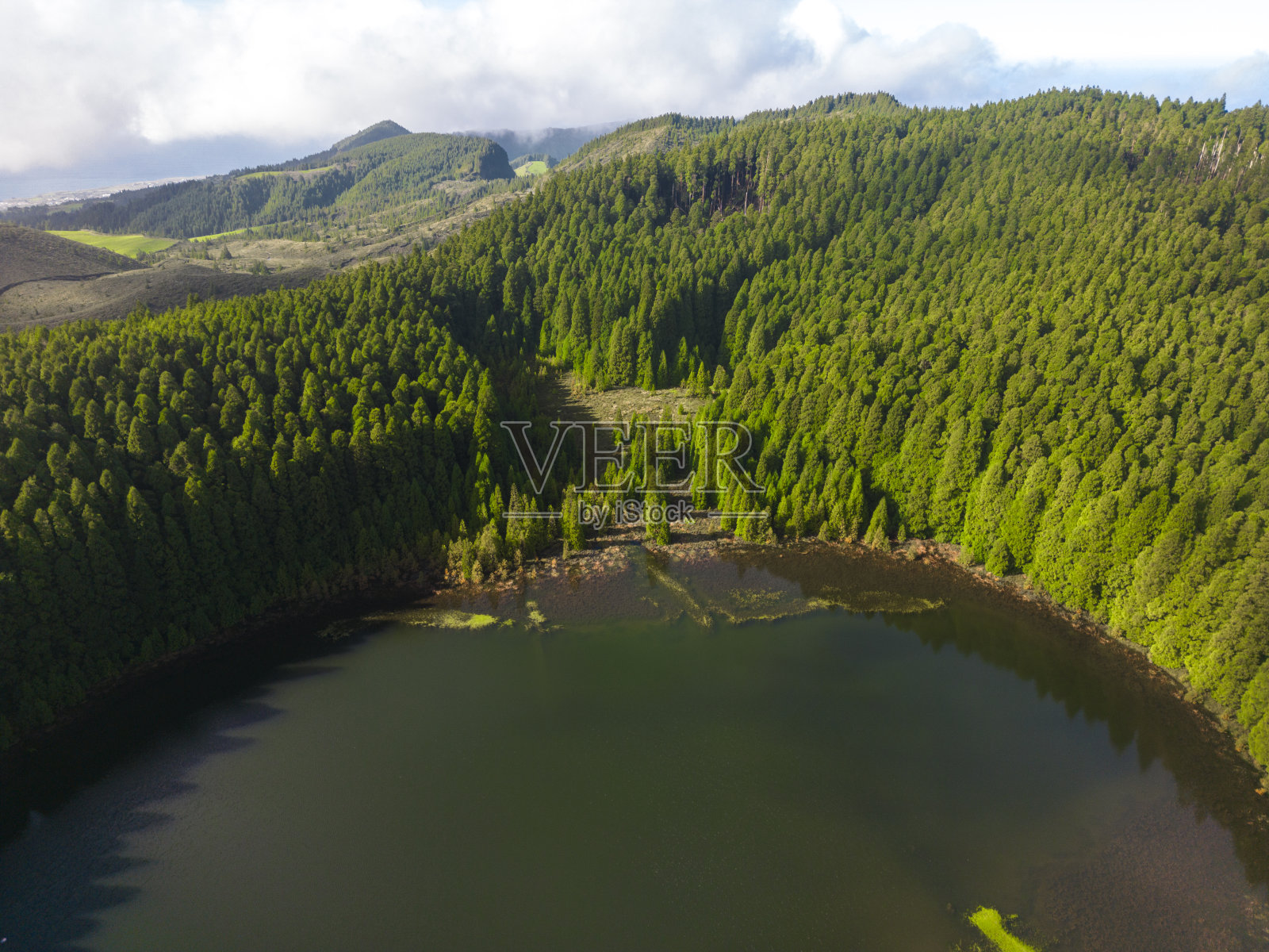 亚速尔群岛的金丝雀湖照片摄影图片