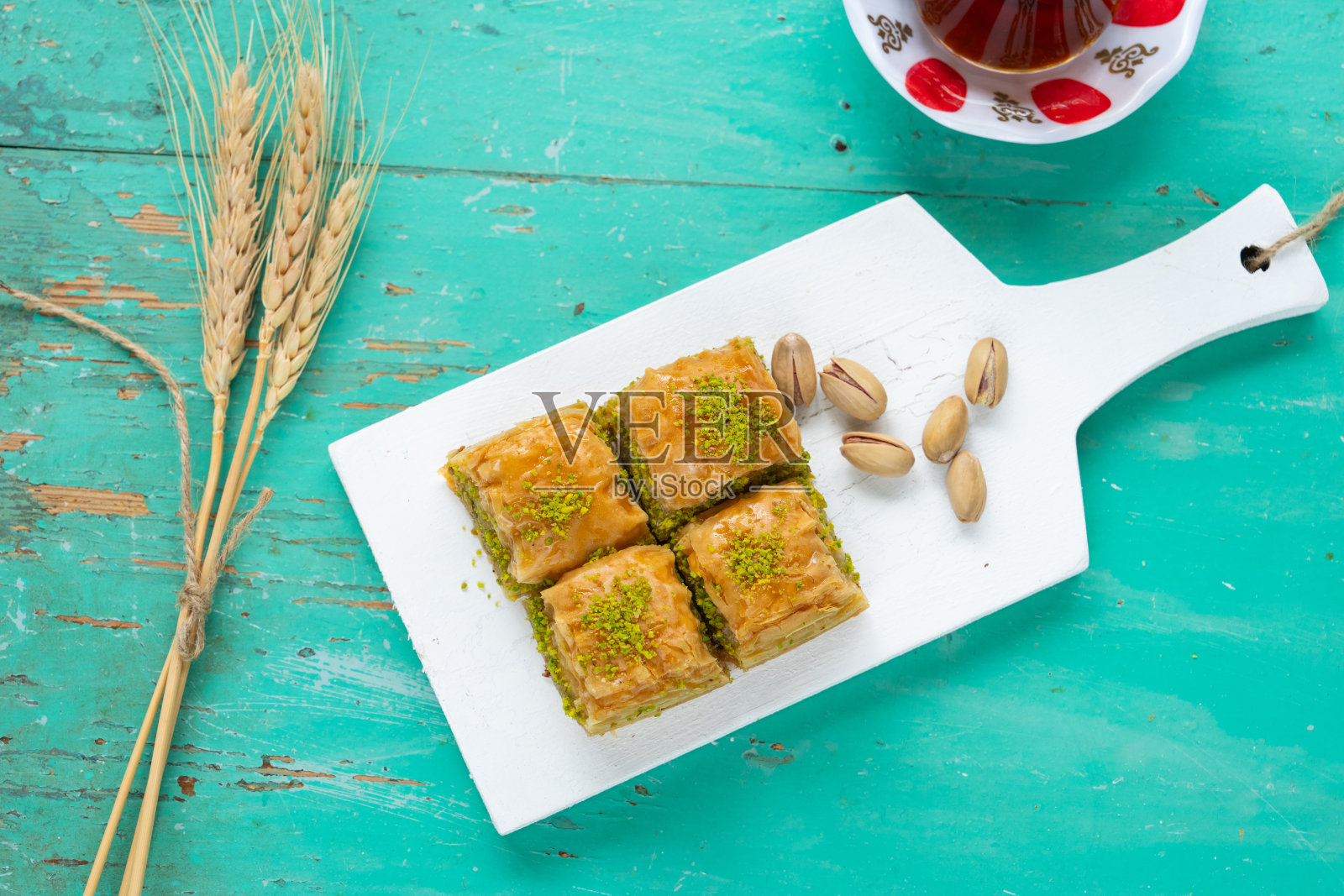 土耳其开心果果仁(Fistikli Baklava),传统奥斯曼美食甜点斋月背景照片,Üsküdar伊斯坦布尔,土耳其照片摄影图片