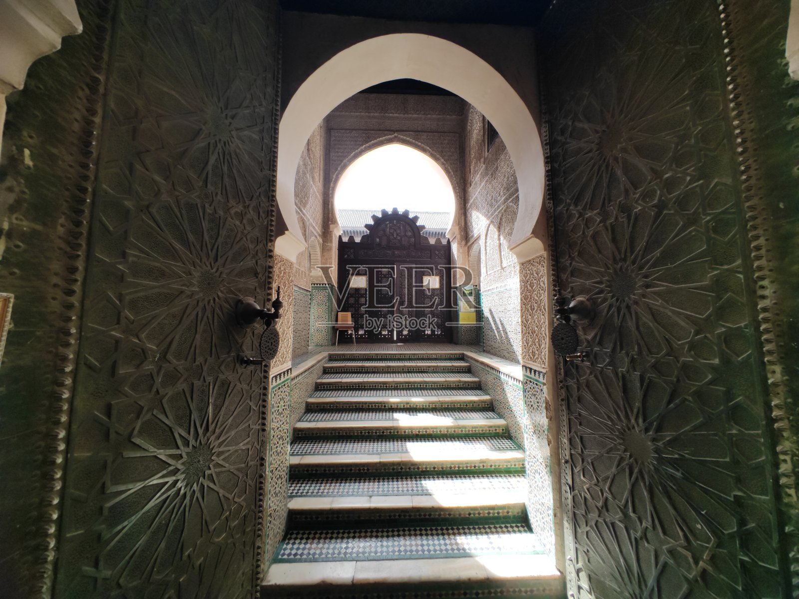 你去了伊朗伊斯兰学校照片摄影图片