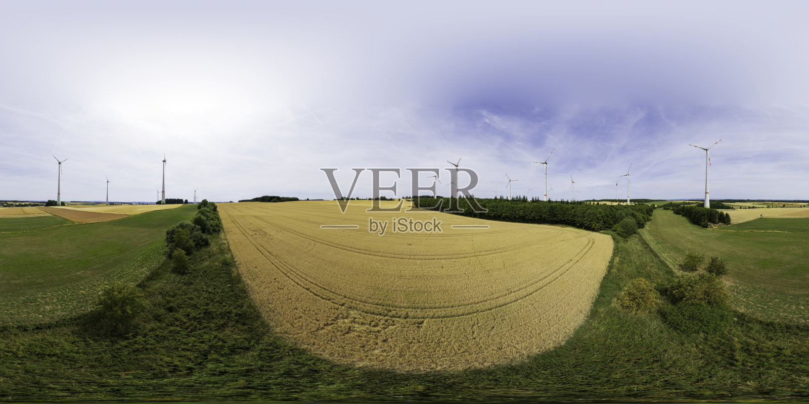 农村风力发电机组(360度全景图)照片摄影图片