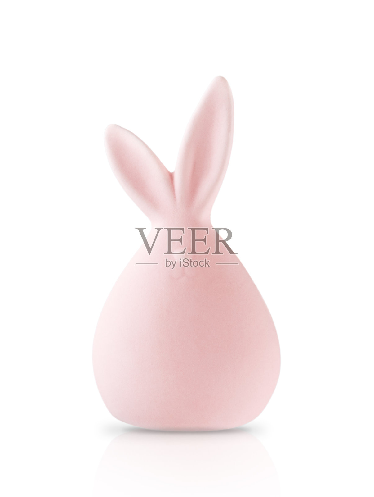 兔粉红玩具孤立的白色背景与剪辑路径。陶瓷雕像复活节卡片设计。照片摄影图片