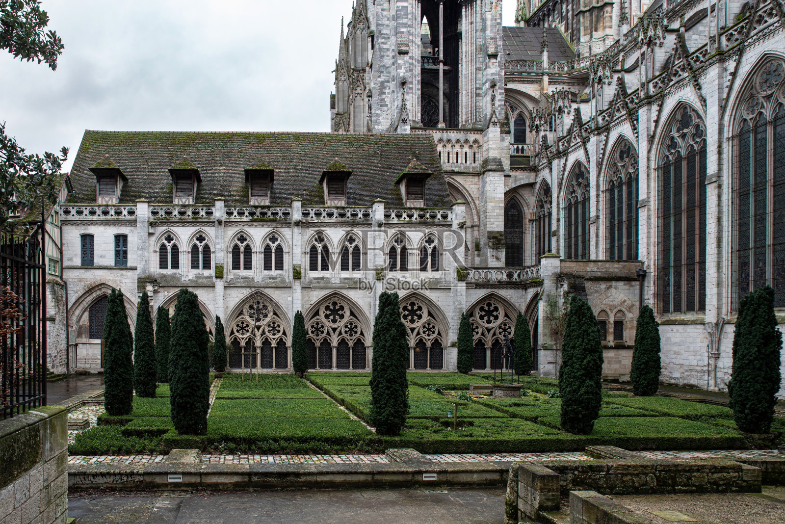 鲁昂大教堂的建筑照片摄影图片