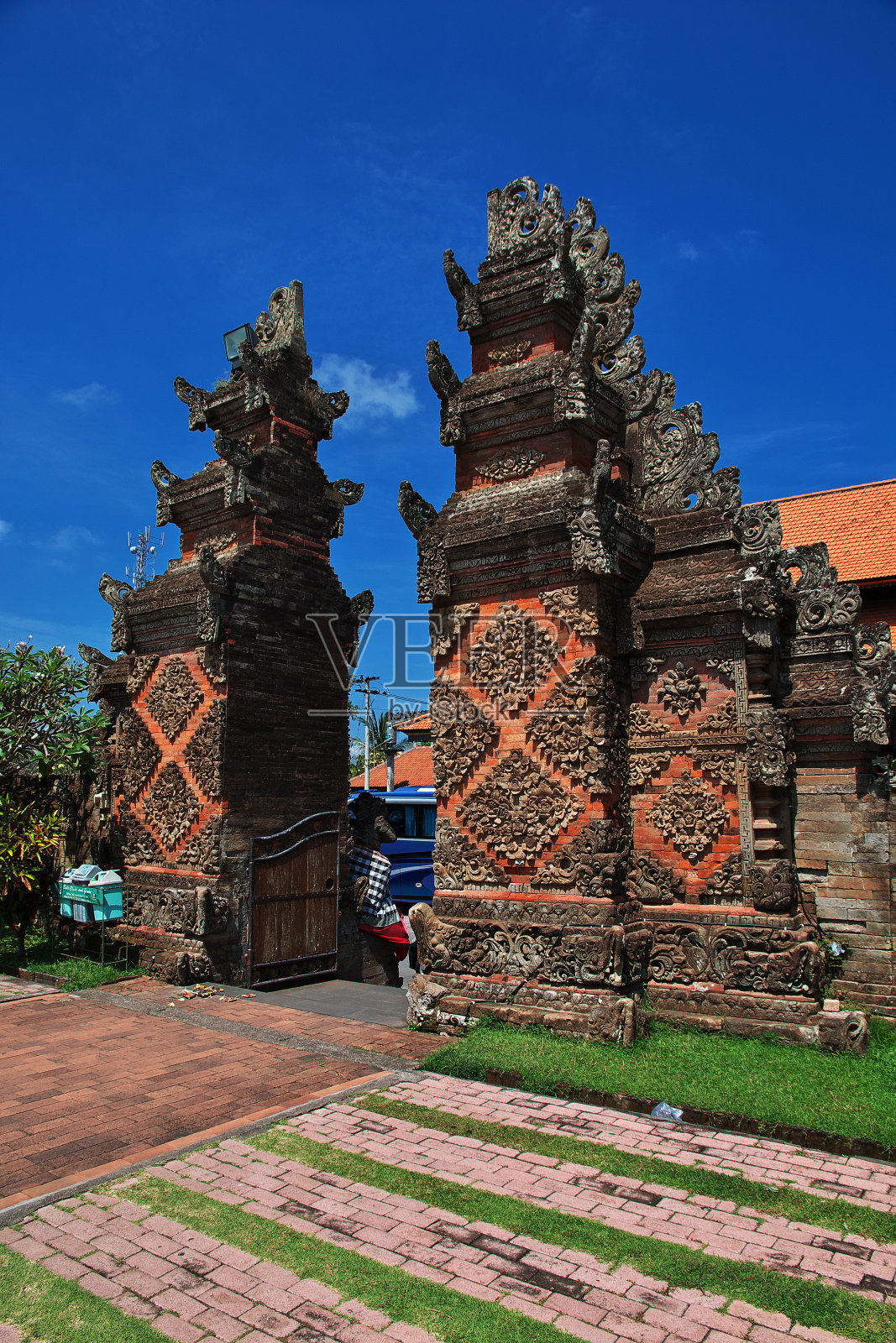 印度尼西亚巴厘岛的乌布寺照片摄影图片