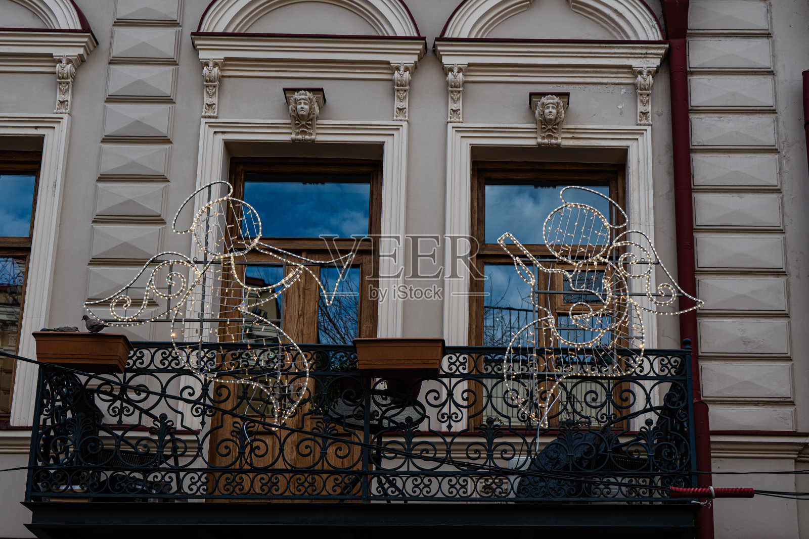 圣诞灯饰和装饰照片摄影图片