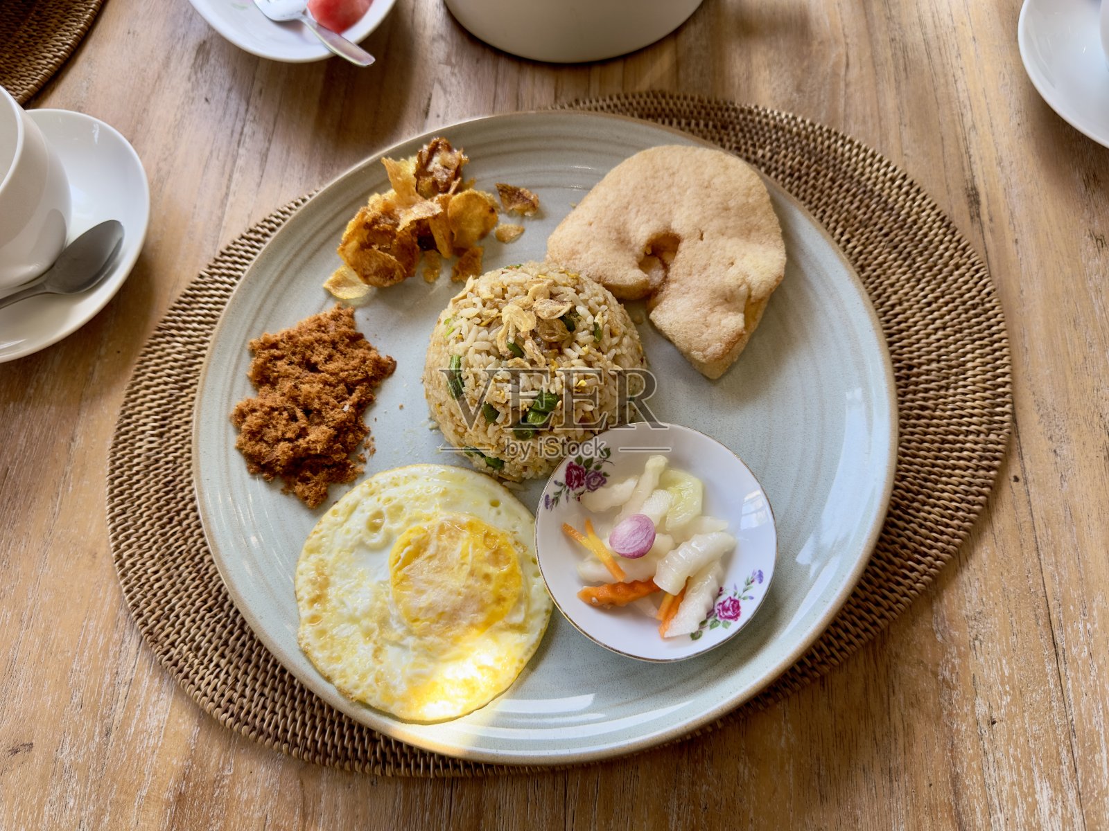 传统炒饭照片摄影图片