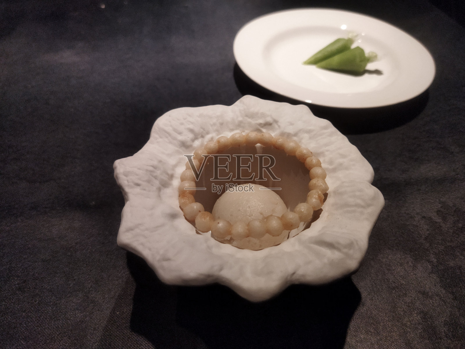 特馆和鸡汤面照片摄影图片