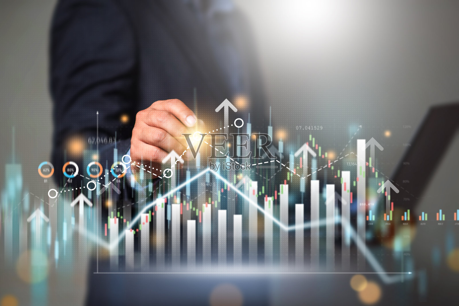 投资与金融概念,利率与股息,商人运用数字金融技术的投资策略进行敏锐的金融商业决策。照片摄影图片