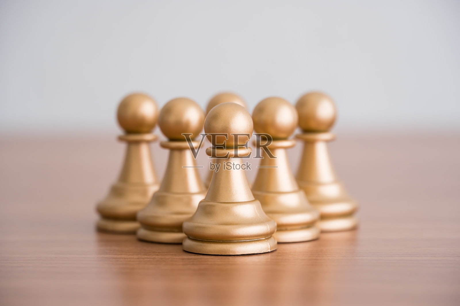 领导理念,思维不同,招聘员工。照片摄影图片