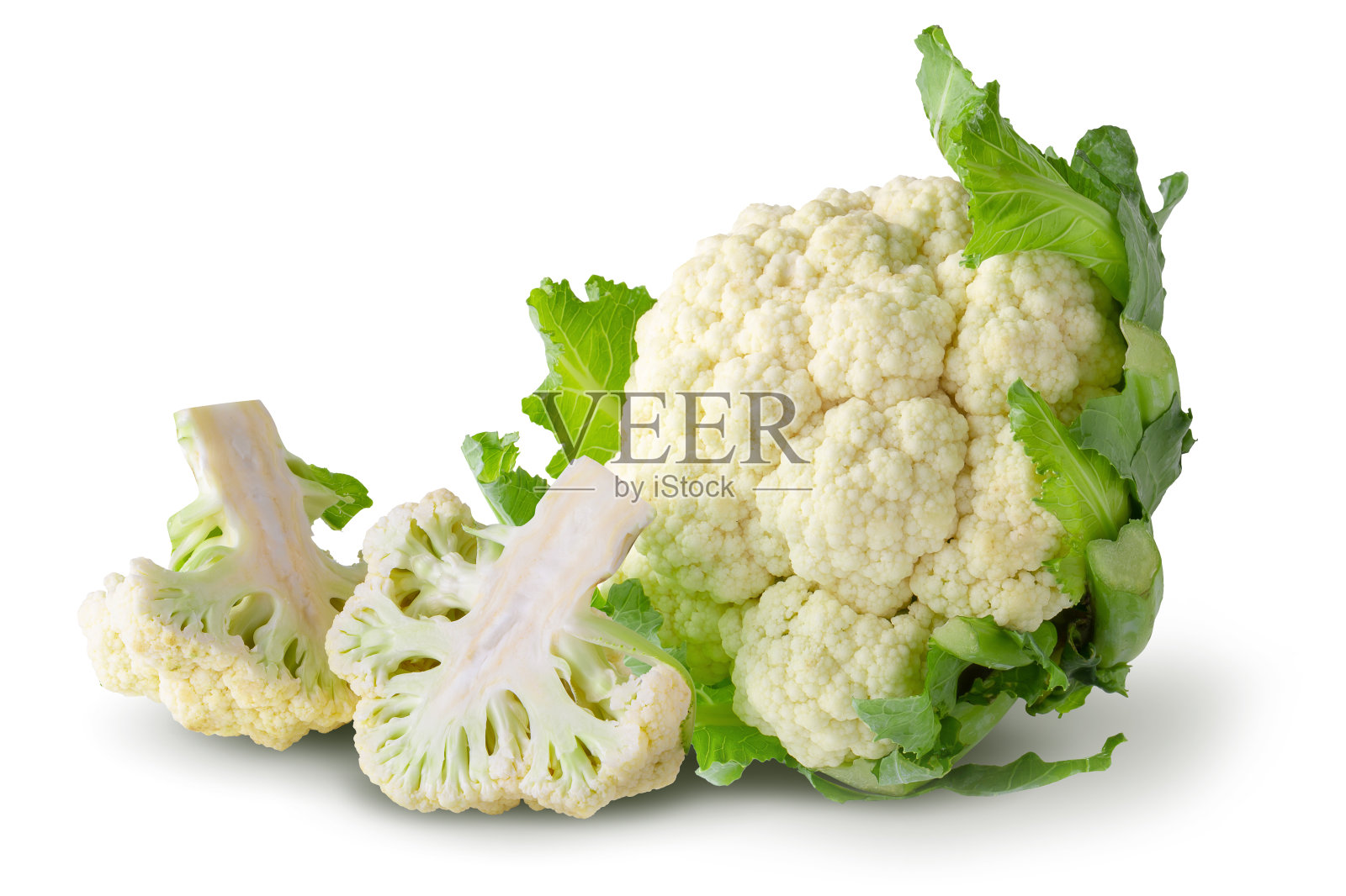 新鲜的花椰菜被隔离在白色的背景上照片摄影图片