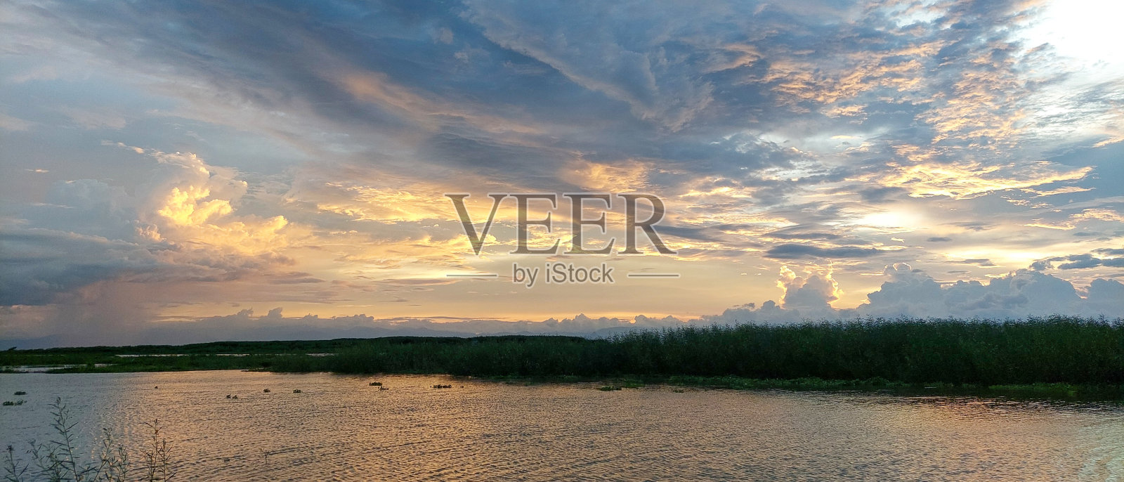 下午的天空壁纸照片摄影图片