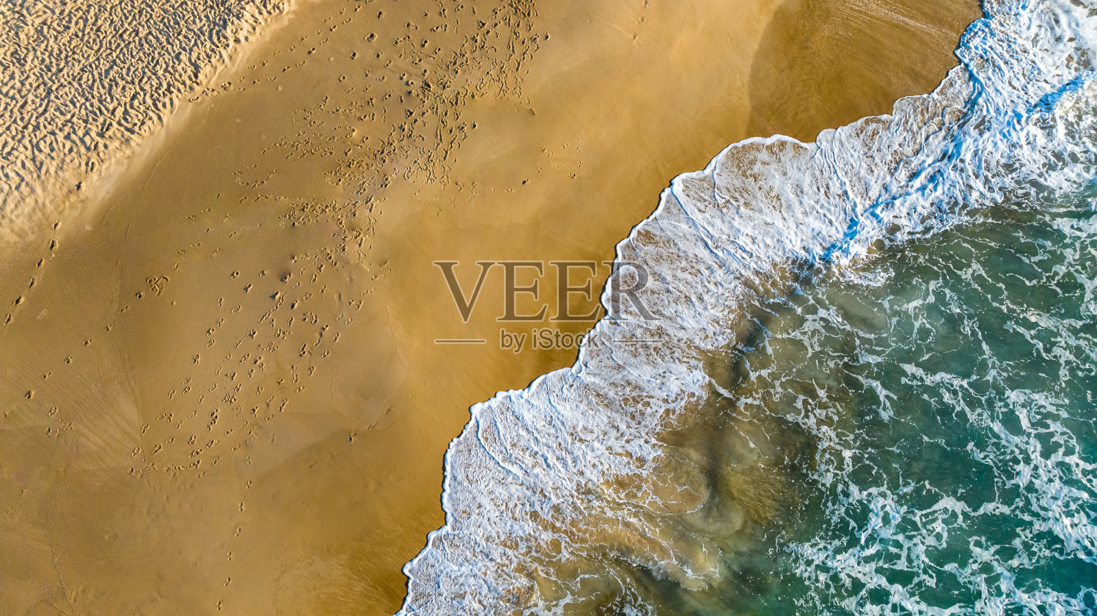 Florianópolis,日出时的坎佩切海滩。巴西。照片摄影图片