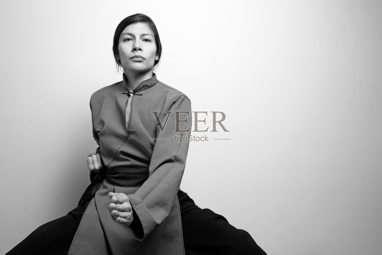 功夫女人B&W照片摄影图片