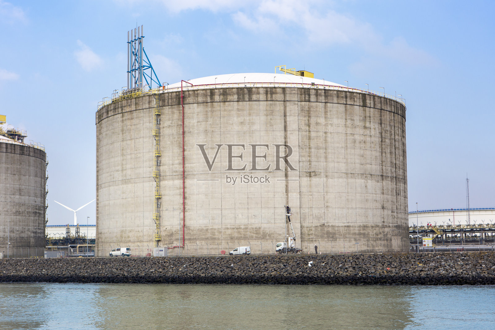 LNG -液化天然气储罐-鹿特丹港-马斯夫莱克特照片摄影图片