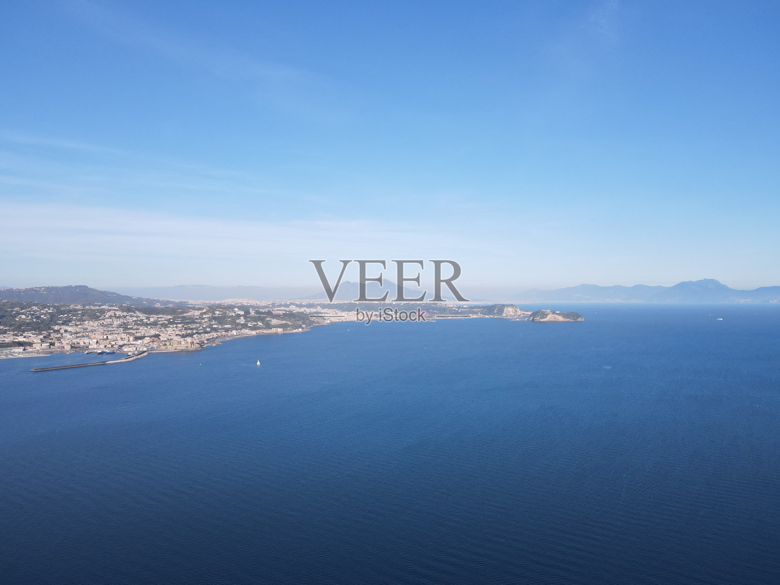 无人机拍的海景照片摄影图片