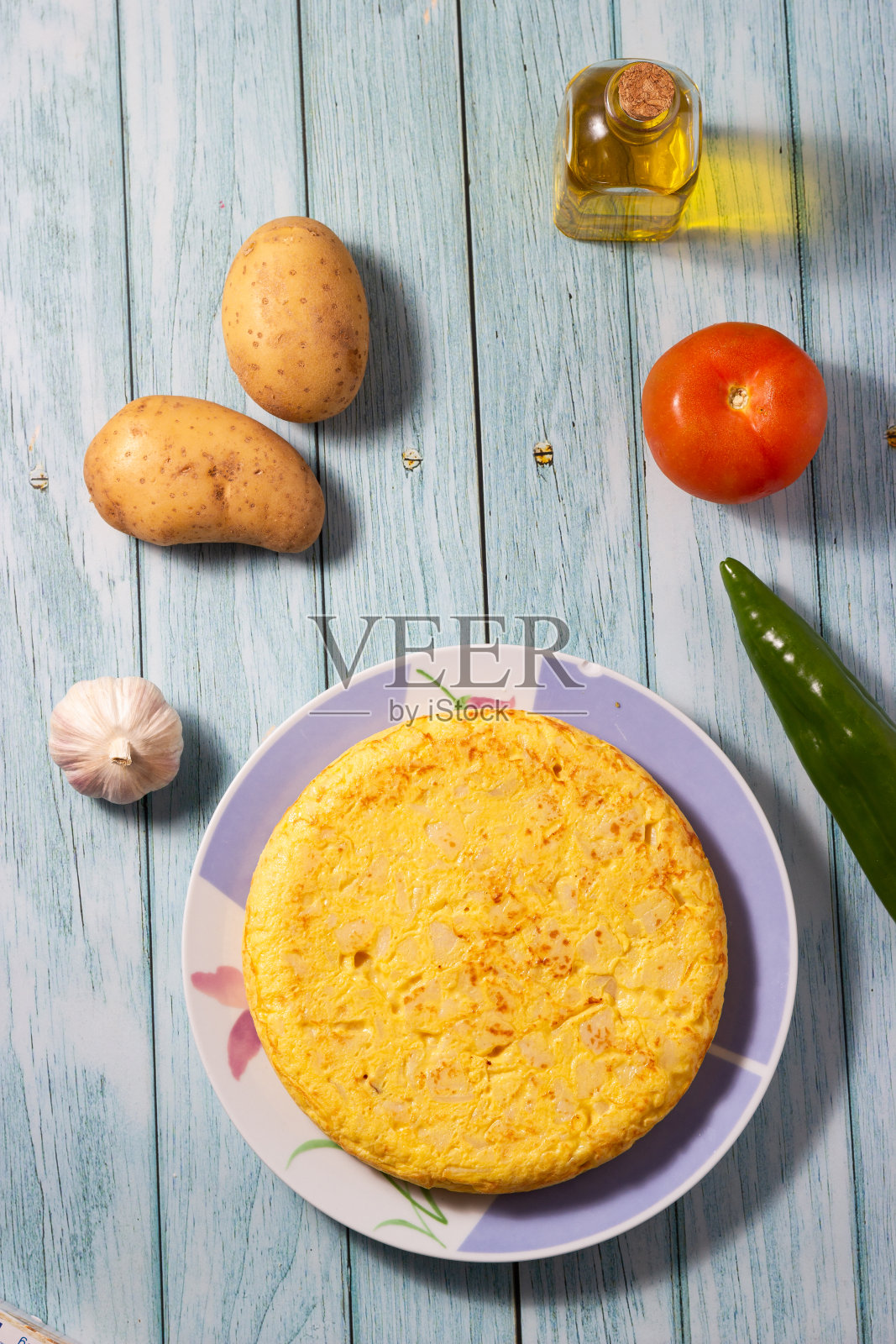 西班牙美食之最:马铃薯煎蛋卷照片摄影图片