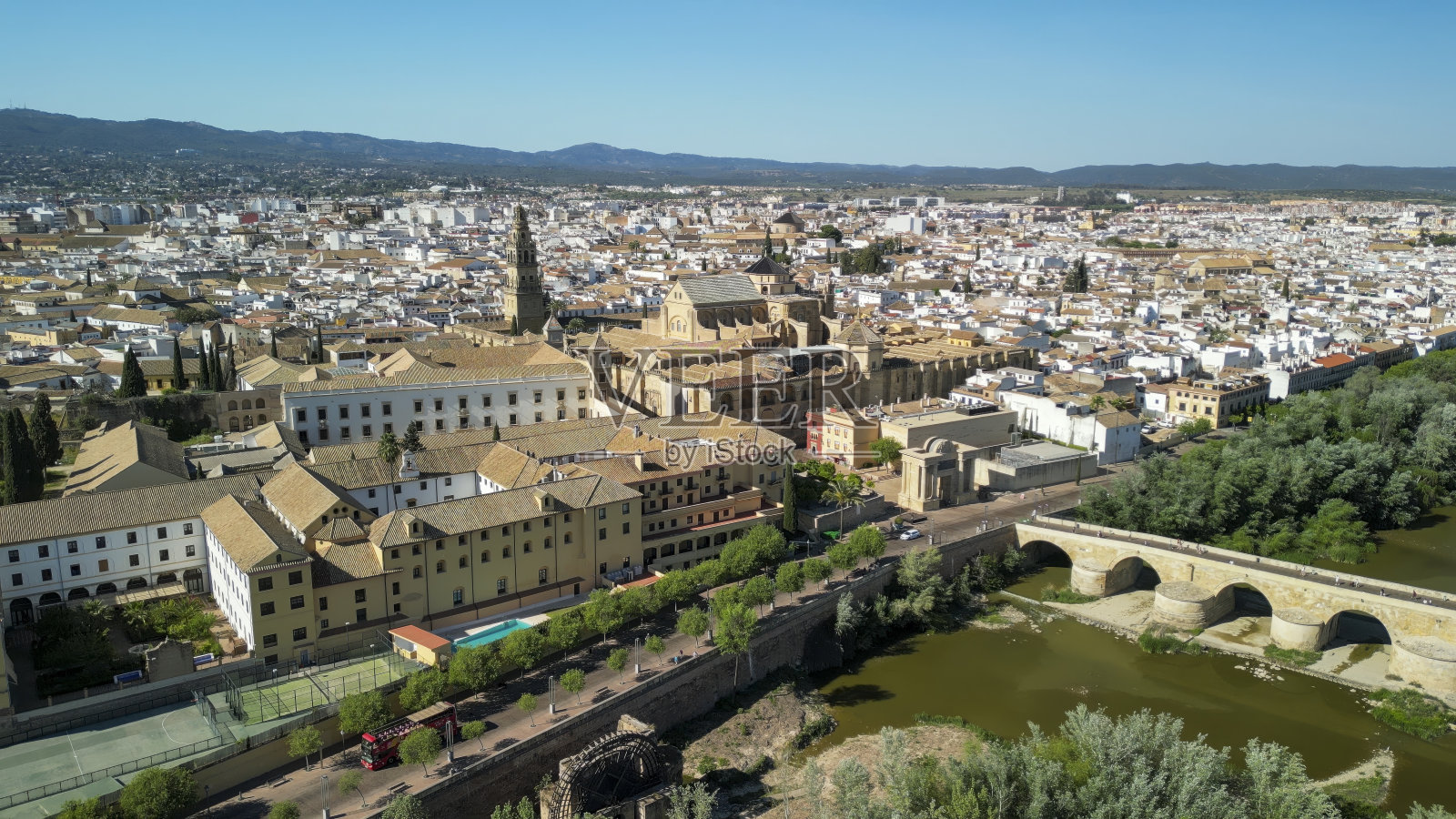 科尔多瓦鸟瞰图,安达卢西亚。西班牙南部照片摄影图片