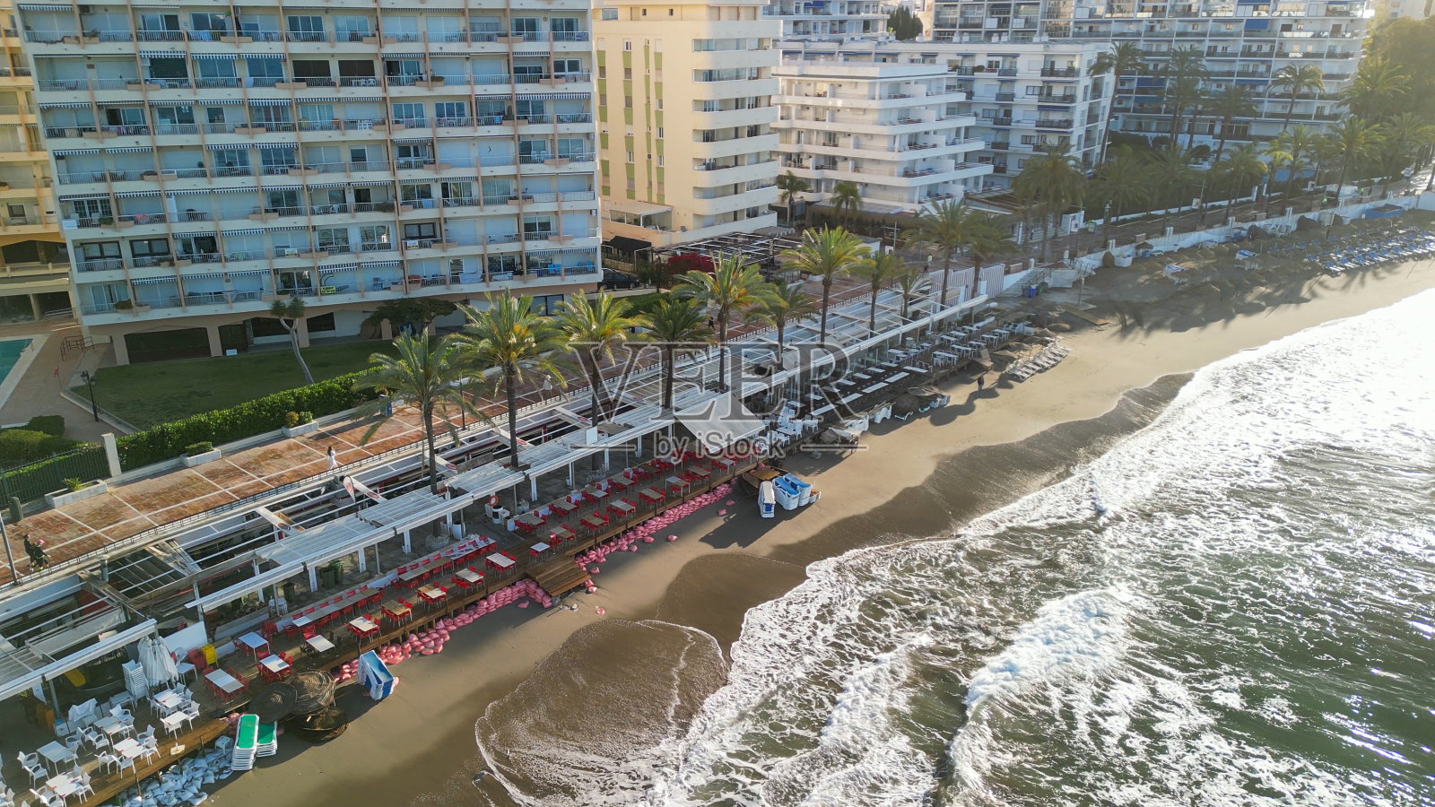 安达卢西亚马贝拉鸟瞰图。西班牙南部照片摄影图片