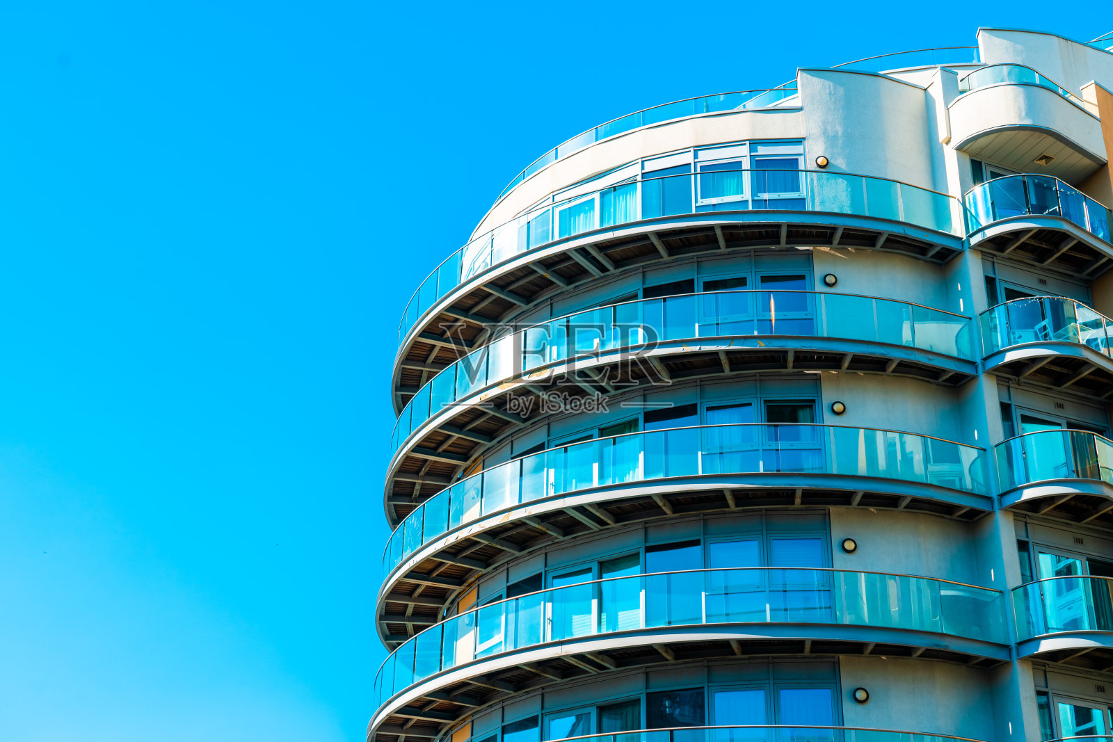 伦敦巴特西河畔公寓楼照片摄影图片