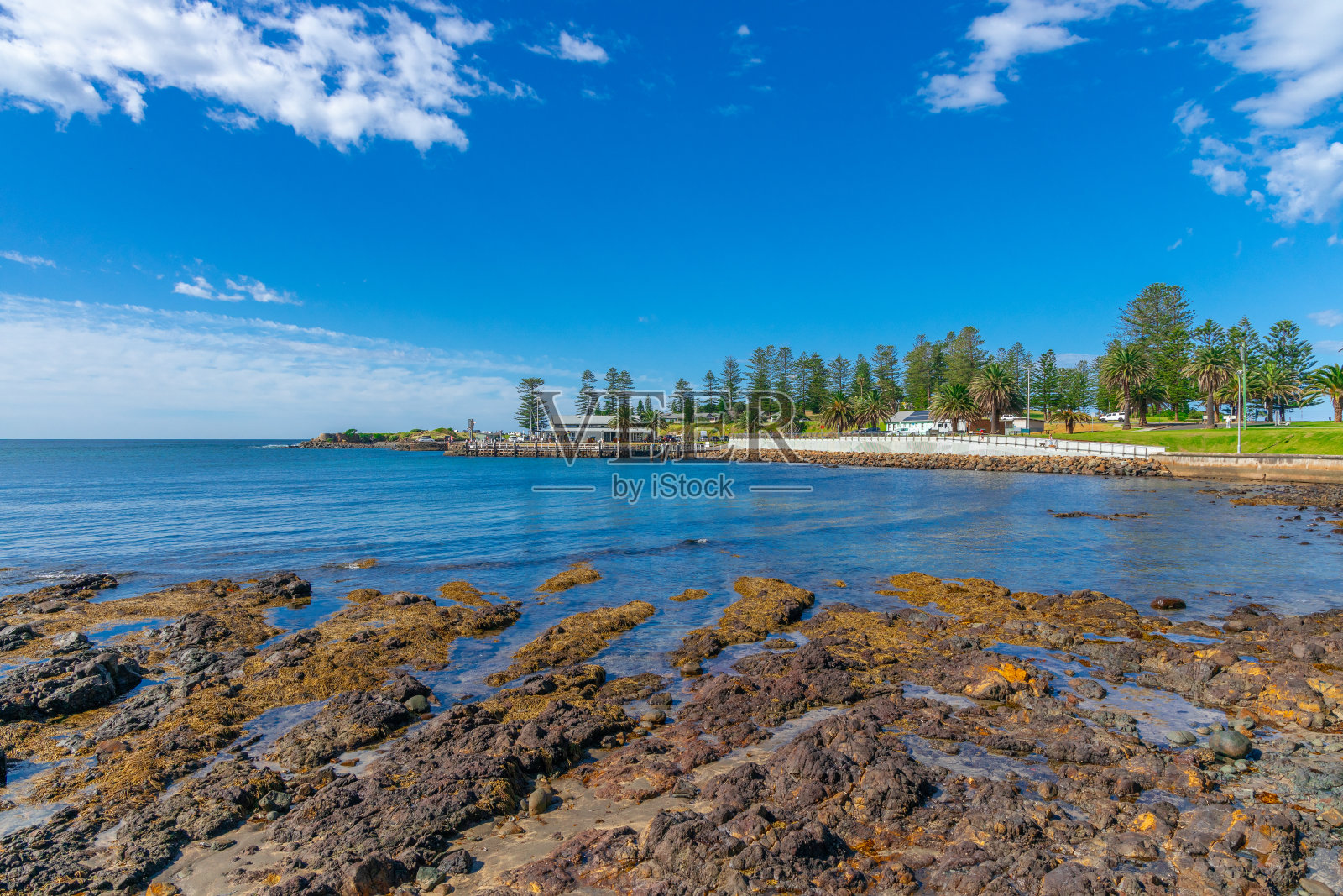 太平洋海景Kiama悉尼新南威尔士州澳大利亚沿海海滩钓鱼镇照片摄影图片