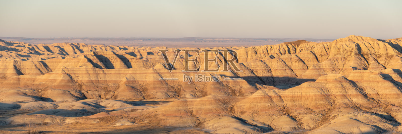 春天日出时的荒地国家公园全景照片摄影图片